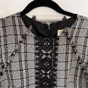 Eliza J Shift Dress Size 2 Black and White